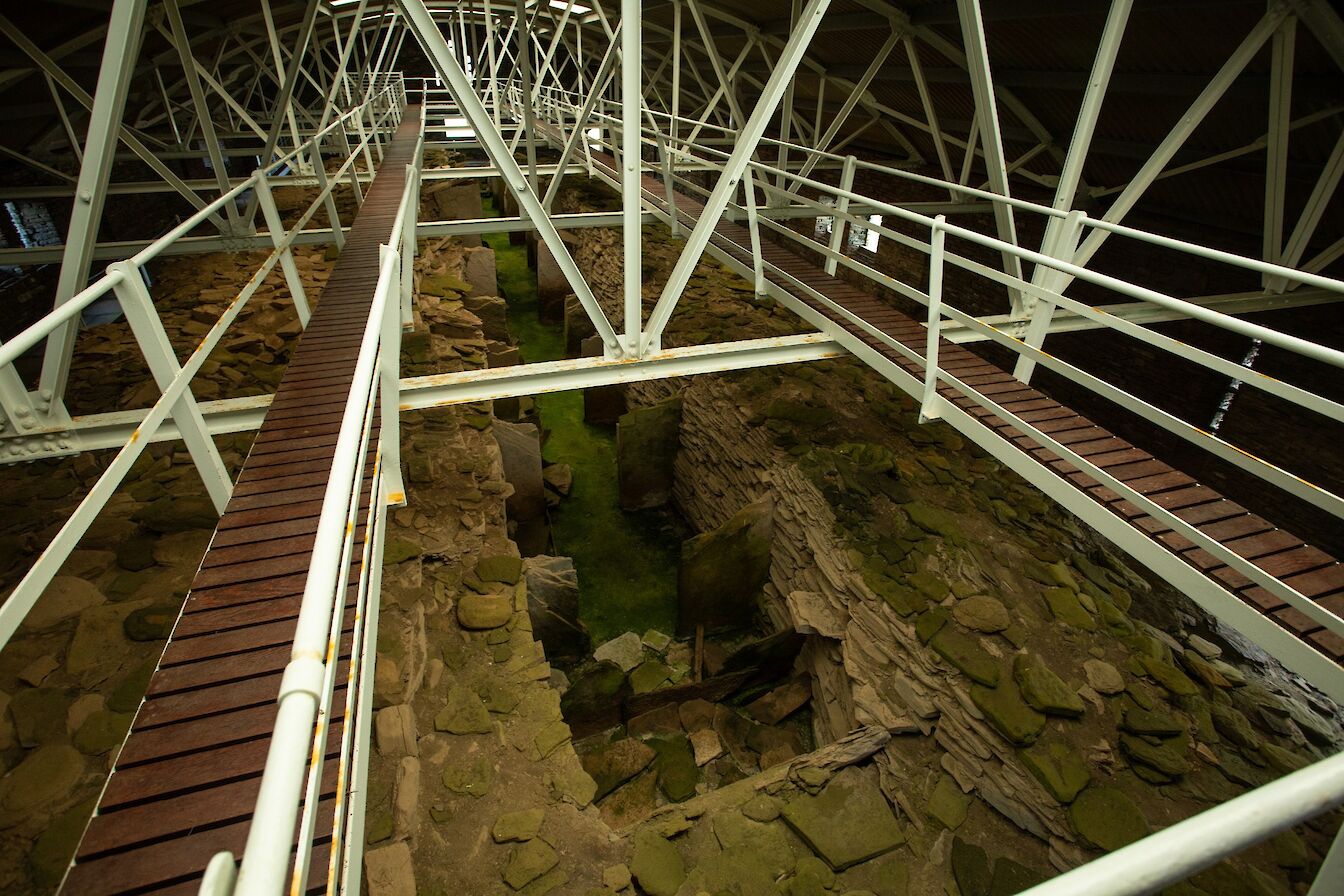 Midhowe Chambered Cairn, Rousay