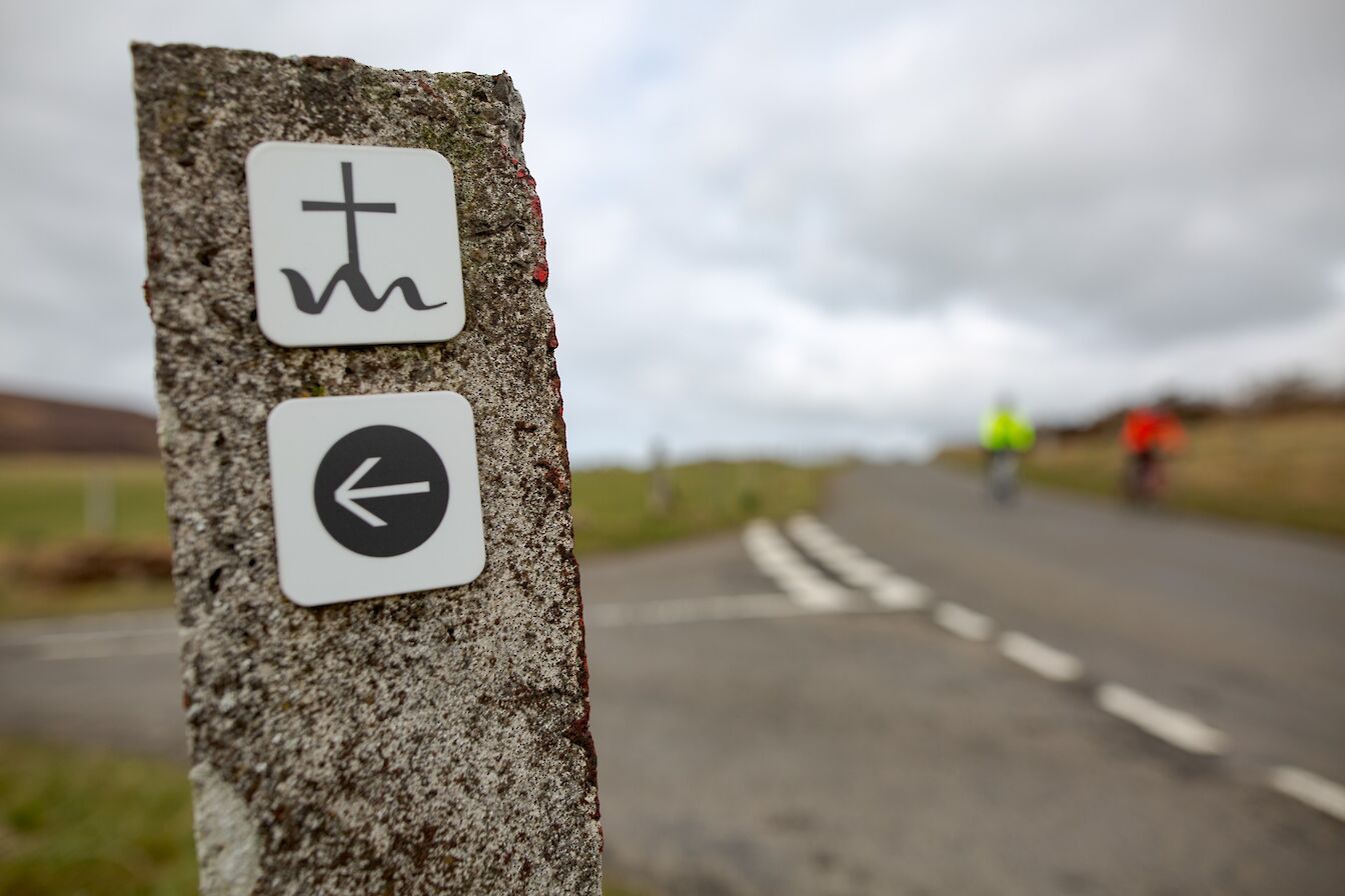 A St Magnus Way waymarker