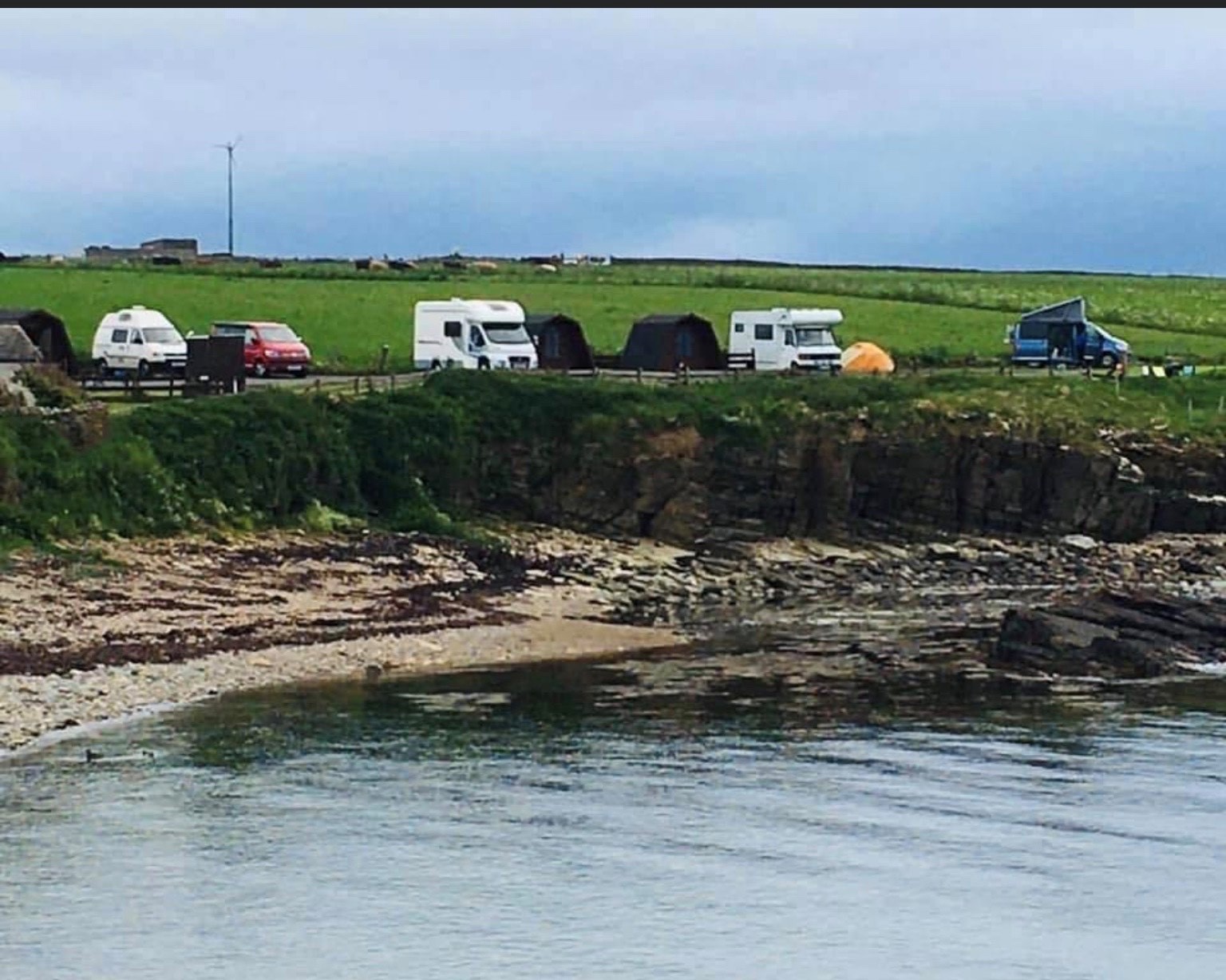 Ayres Rock - Caravan and Campsite | Orkney.com